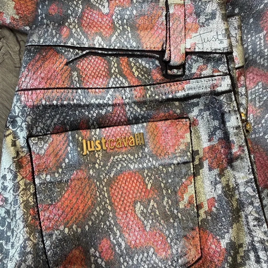 Just Cavalli Luxe Women's Silver Matallic Snake Skinny Jeans Cotton size 25 NWT - Image 6