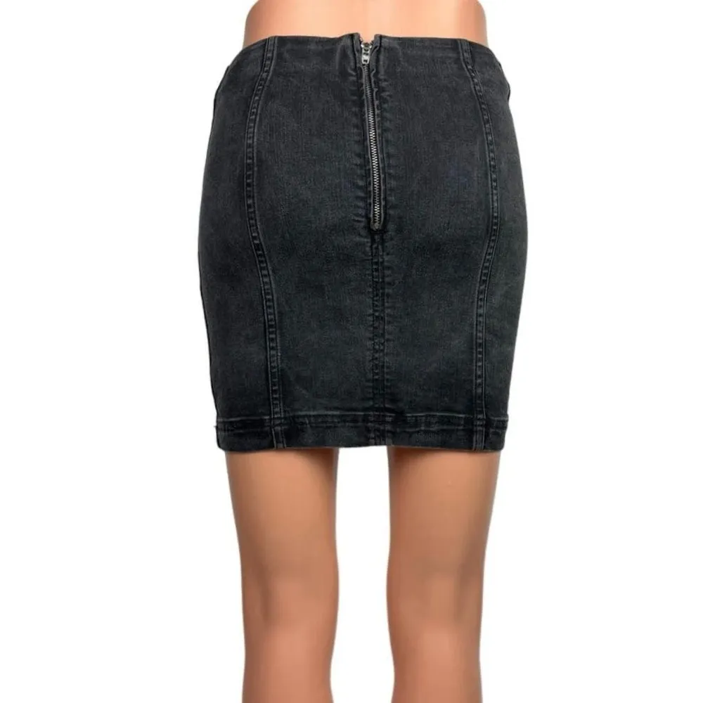 Free People Modern Femme Dark Grey Panel Bodycon Denim Jean Mini Skirt Size 2 - Image 3