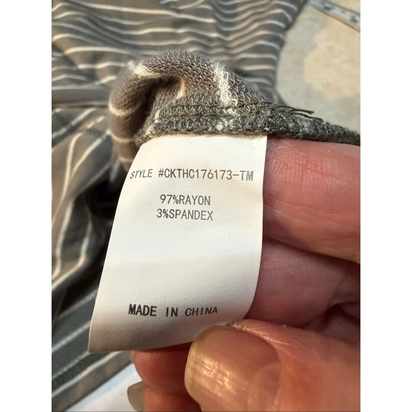 Mello Day Knit Top gray/White Sz S NWT Gray - Image 4