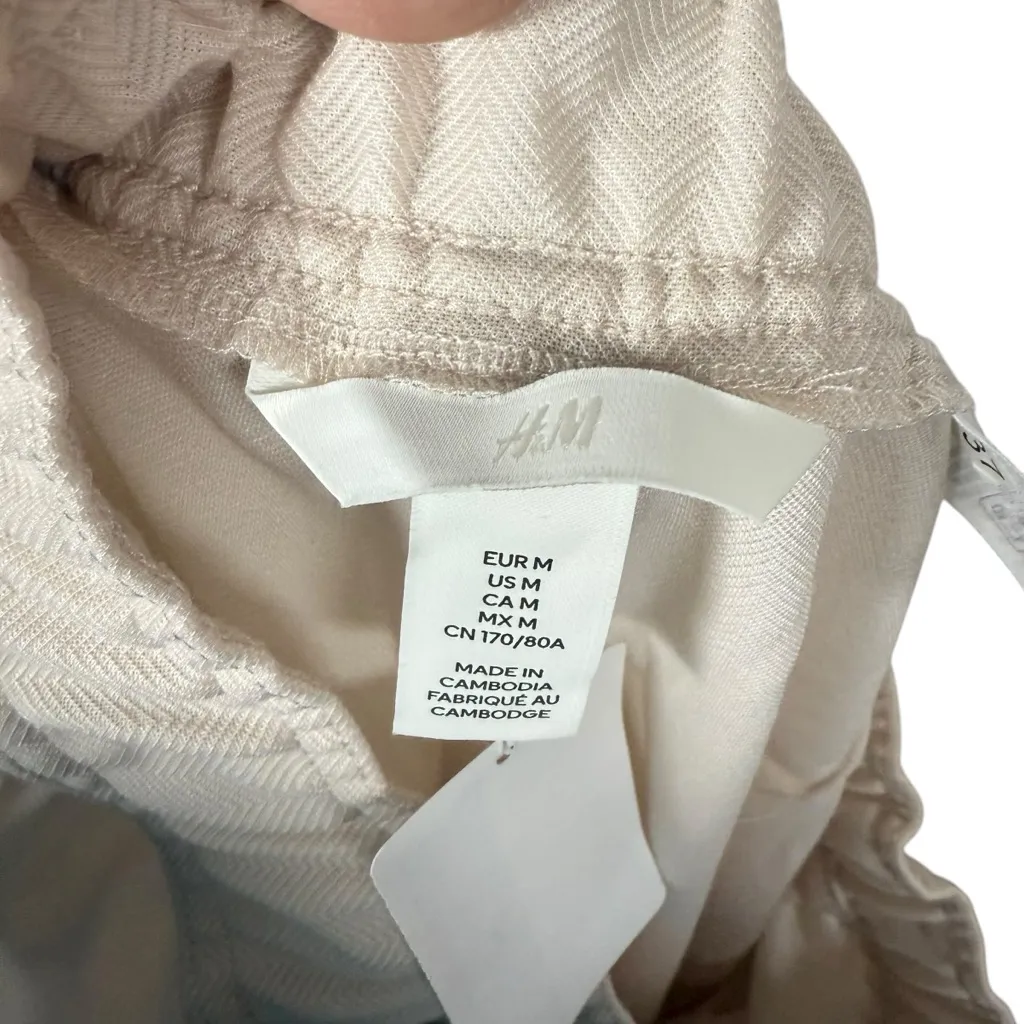 NWT H&M Pull-On Wide Leg Pants in Cream Size M - Image 11