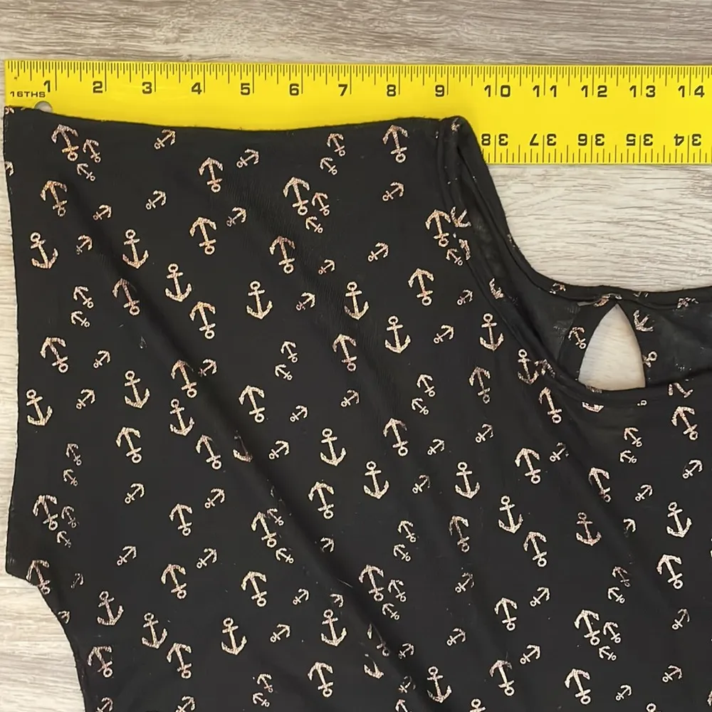 Rouge Collection Black with Shimmery Gold Anchor Print Lightweight Women's Tee Size 3X - Image 11