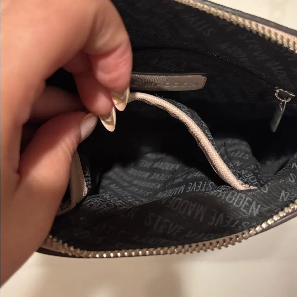 Steve Madden Pink Crossbody Bag with Chain Strap - Image 7