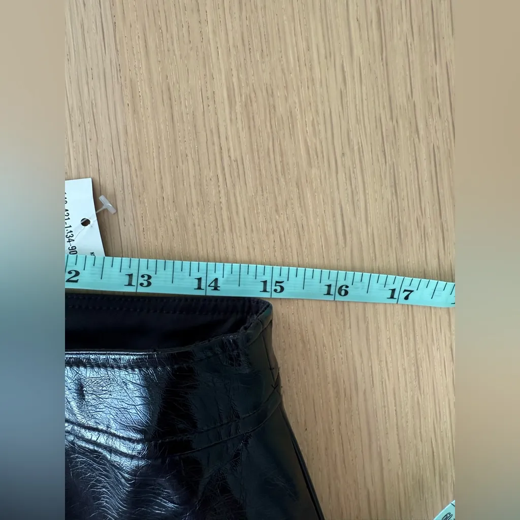 Abercrombie & Fitch faux leather Black skirt NWT Size Medium 2023 - Image 6