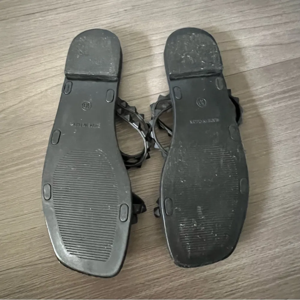 Steve Madden  Skylar Sandals Jelly Plastic Studded Slide Flat Black 10 - Image 2