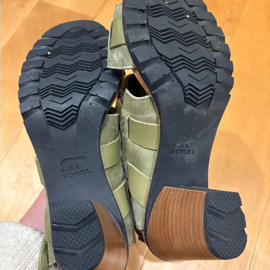 Sorel Nadia Buckle Il Open Toe leather sandals sz 8 olive green - Image 6