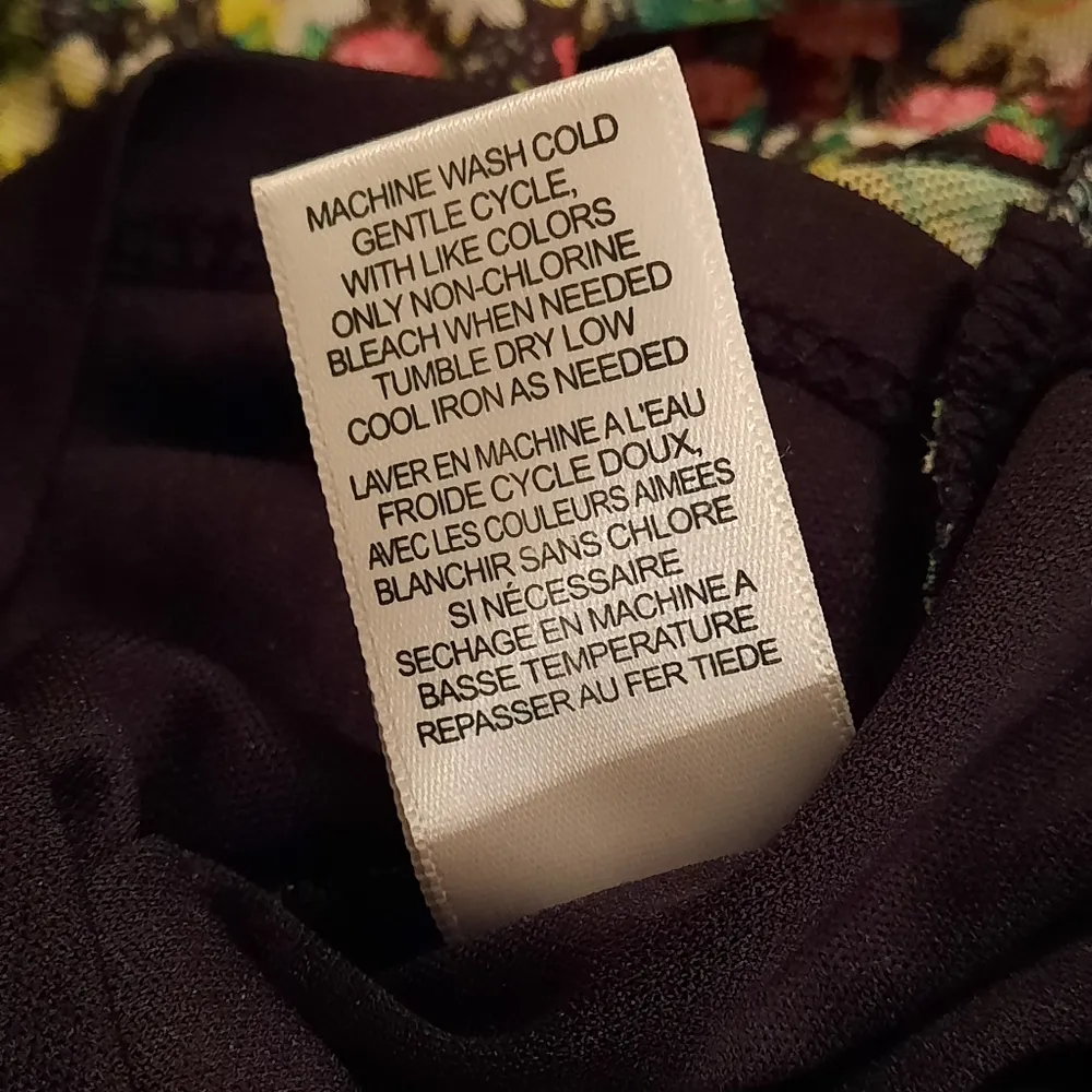 AFRM Ariana Dress Women's Extra Small XS Black Red Floral Sleeveless V - Image 10