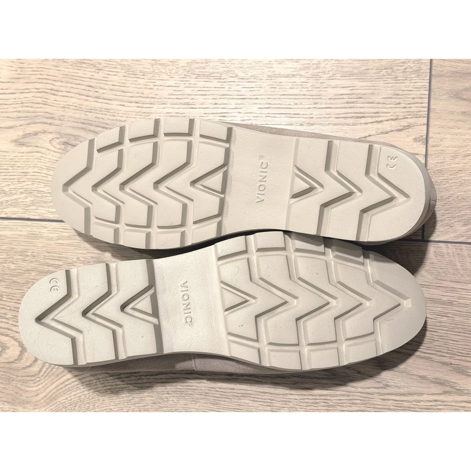 Vionic Kensley Women's Tan Suede Loafer Flats Womens Size 12 W Wide NEW - Image 6