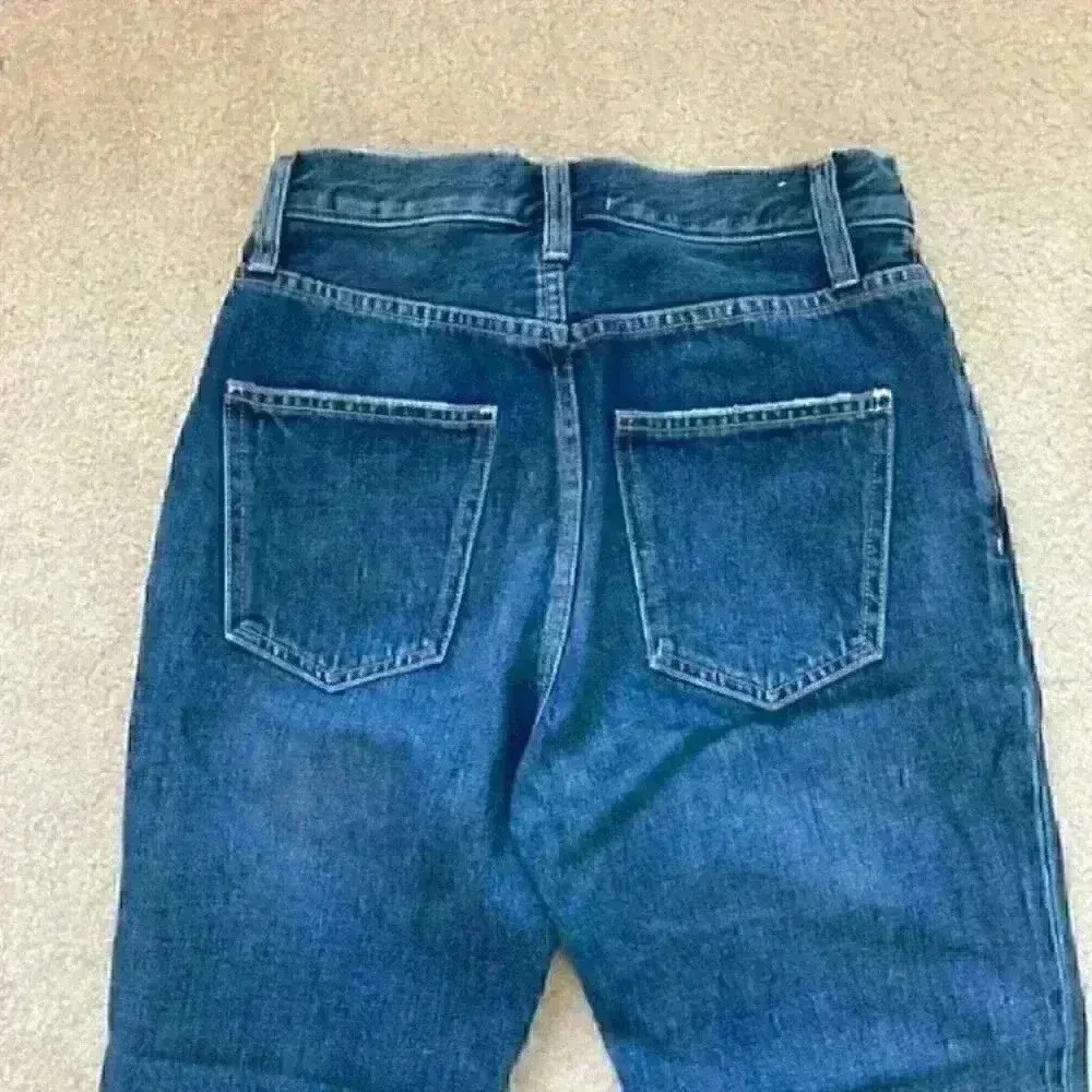 Current/Elliott jeans in size 25 - Image 5