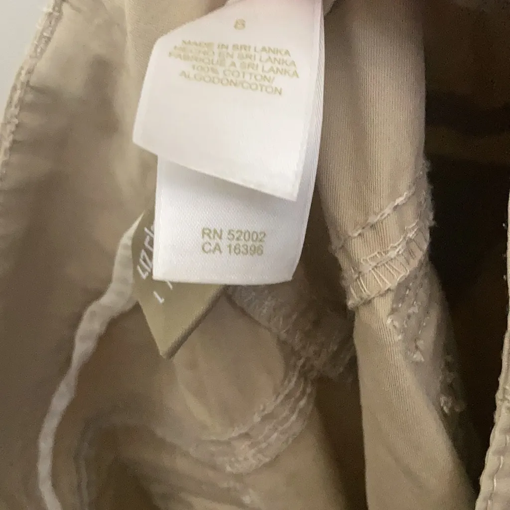 FINAL MARKDOWN Liz Claiborne cargo style capris 8 - Image 4