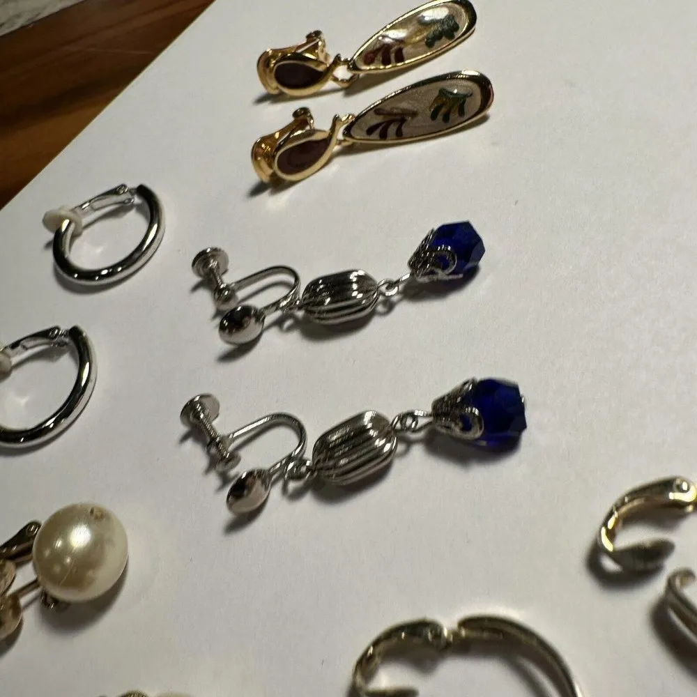 Lot of 5 Clip On Screw On Earrings Gold Tone or Silver Tone Mix - Image 3