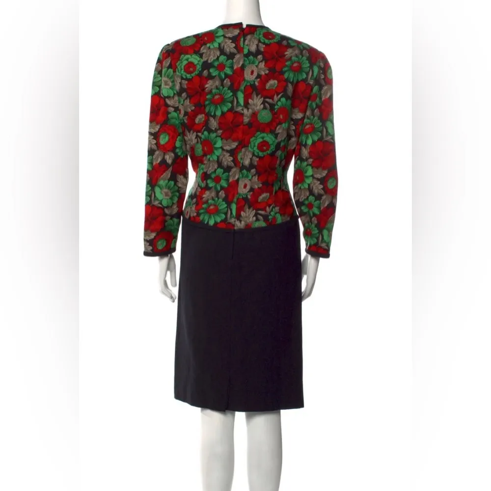 Vintage early 1980s Adele Simpson Black Floral Print Red & Green Sheath Dress 14 - Image 3