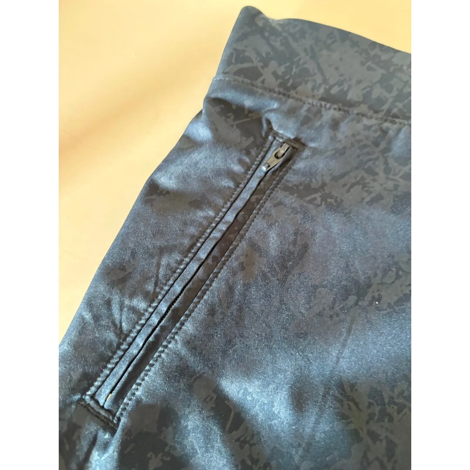 Orvis size large skort navy blue - Image 5