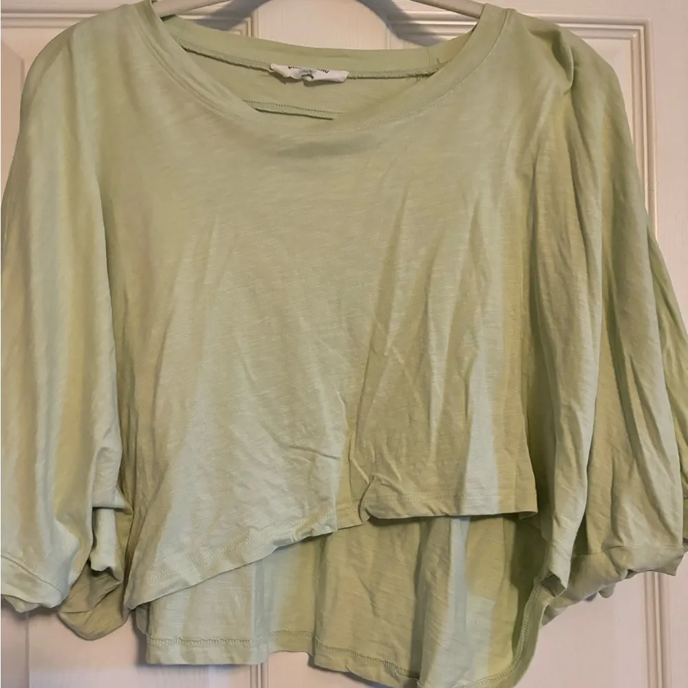 Light Green Cropped Short Sleeve Top - Image 2