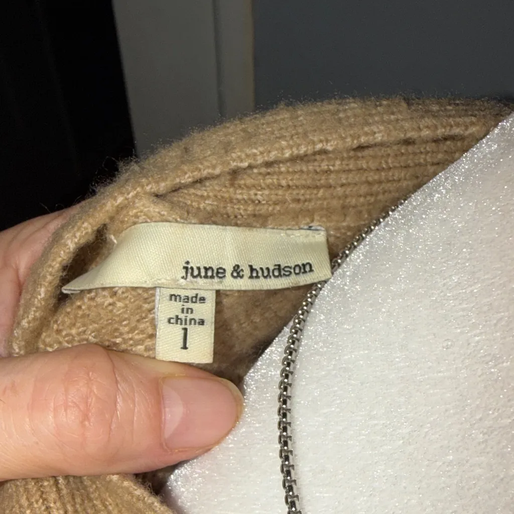 June Hudson Cozy Tan Button - Image 5