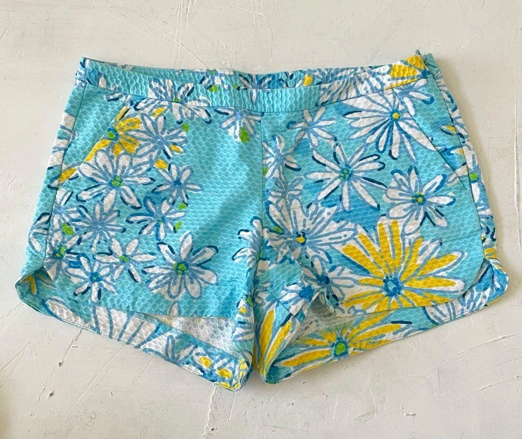 Lilly Pulitzer Adie Breakwater Blue Daisy Dance Allover Shorts Sz 4 - Image 3