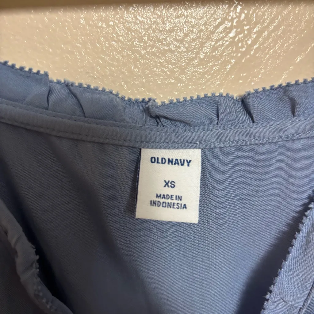 NWT Old Navy Women's Ruffle Trim‎ Cami Tank Top Blue Adjustable Straps Size XS - Image 5