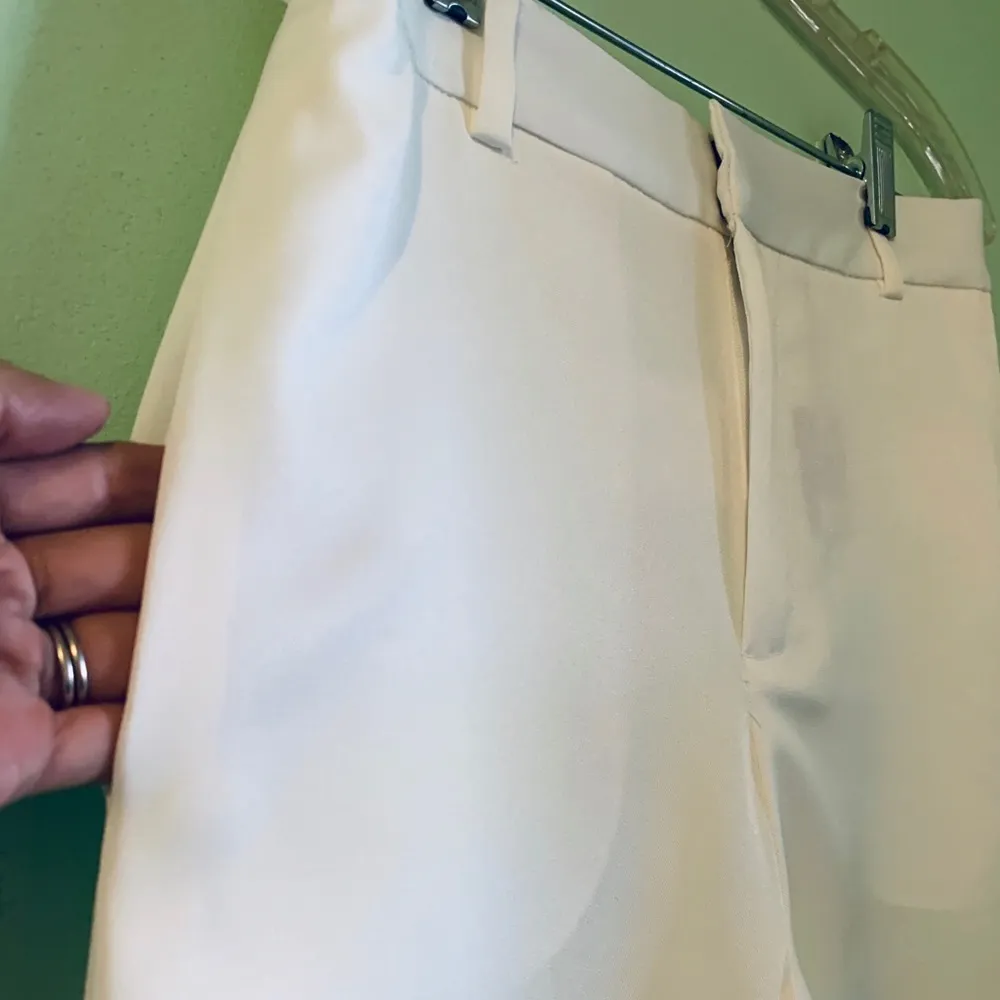 Must Have White pant Suit size M Size M - Image 5