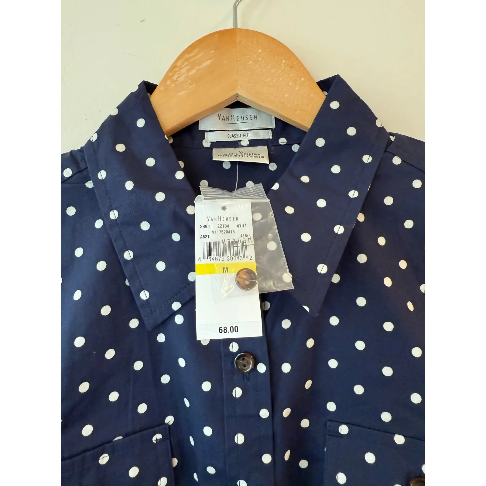 NWT Van Heusen Polka Dot Button Down Shirt Classic Fit Blue Women's Size Medium - Image 8