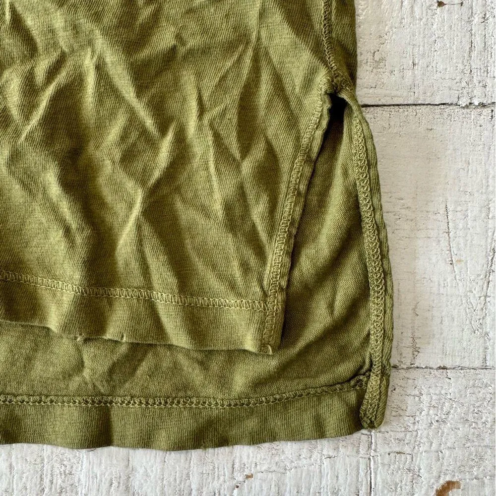 Aerie  Oversized Henley Tee NWT size Small Olive‎ Green Short Sleeves Snap Front - Image 2