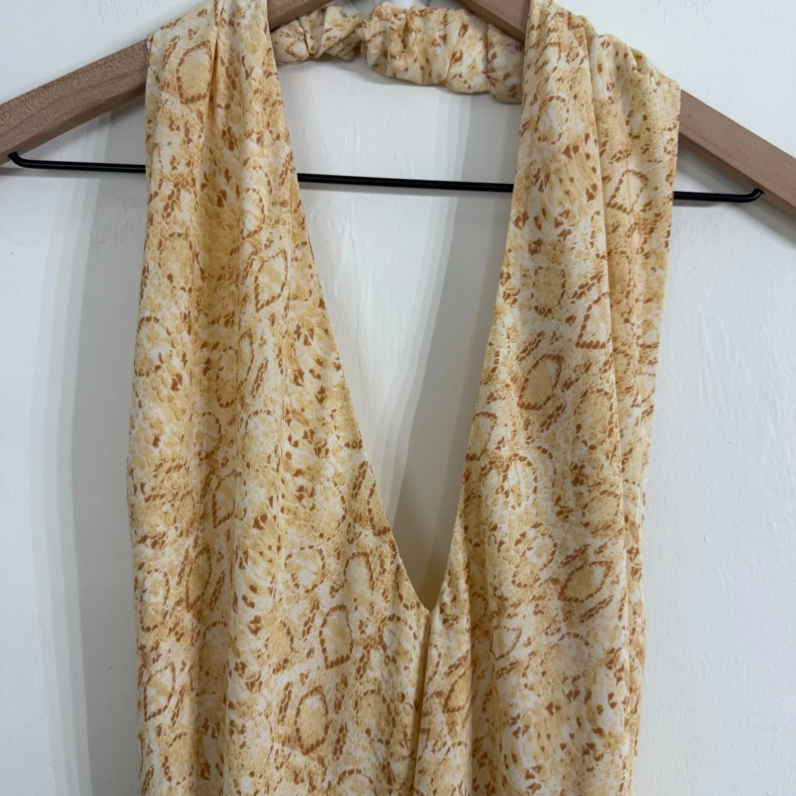 Show Me Your Mumu Desert Snakeskin Jasmine Halter Midi Dress Size Small - Image 4