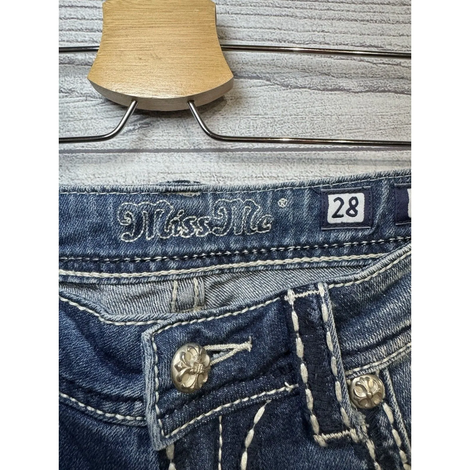 Miss Me Jeans Womens Size 28 Boyfriend Distressed Mid Rise  Denim Jeans - Image 4