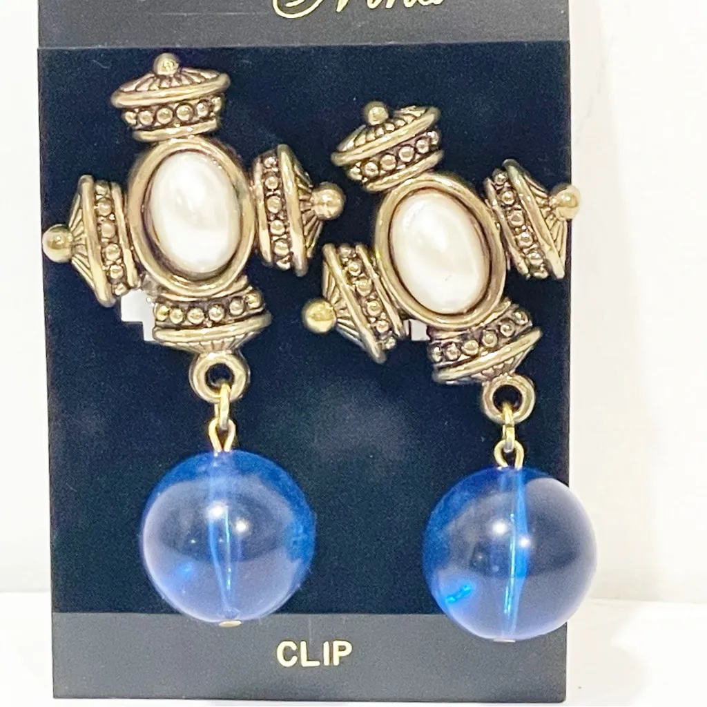 Vintage Design by Nina Gold Tone Stoned‎ Clip on Earrings NEW - Image 2