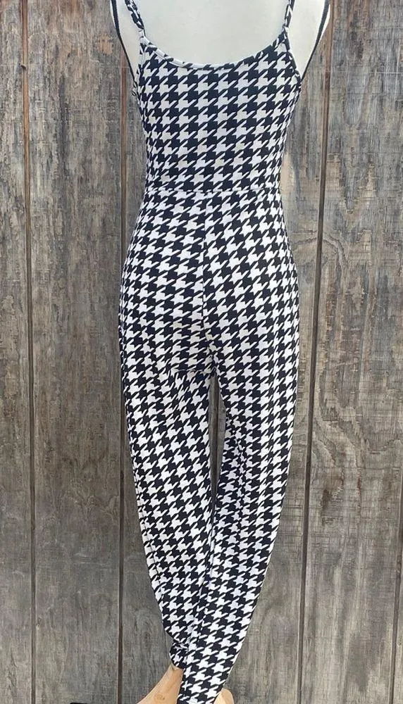 Black and White Houndstooth Jumpsuit - Image 5