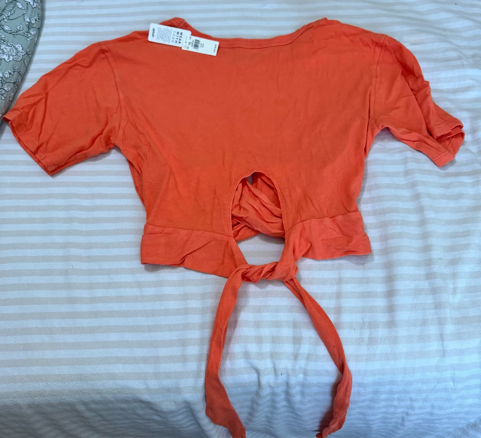 Aerie Tie Criss-Cross Wrapped Back T-Shirt Top - Image 2