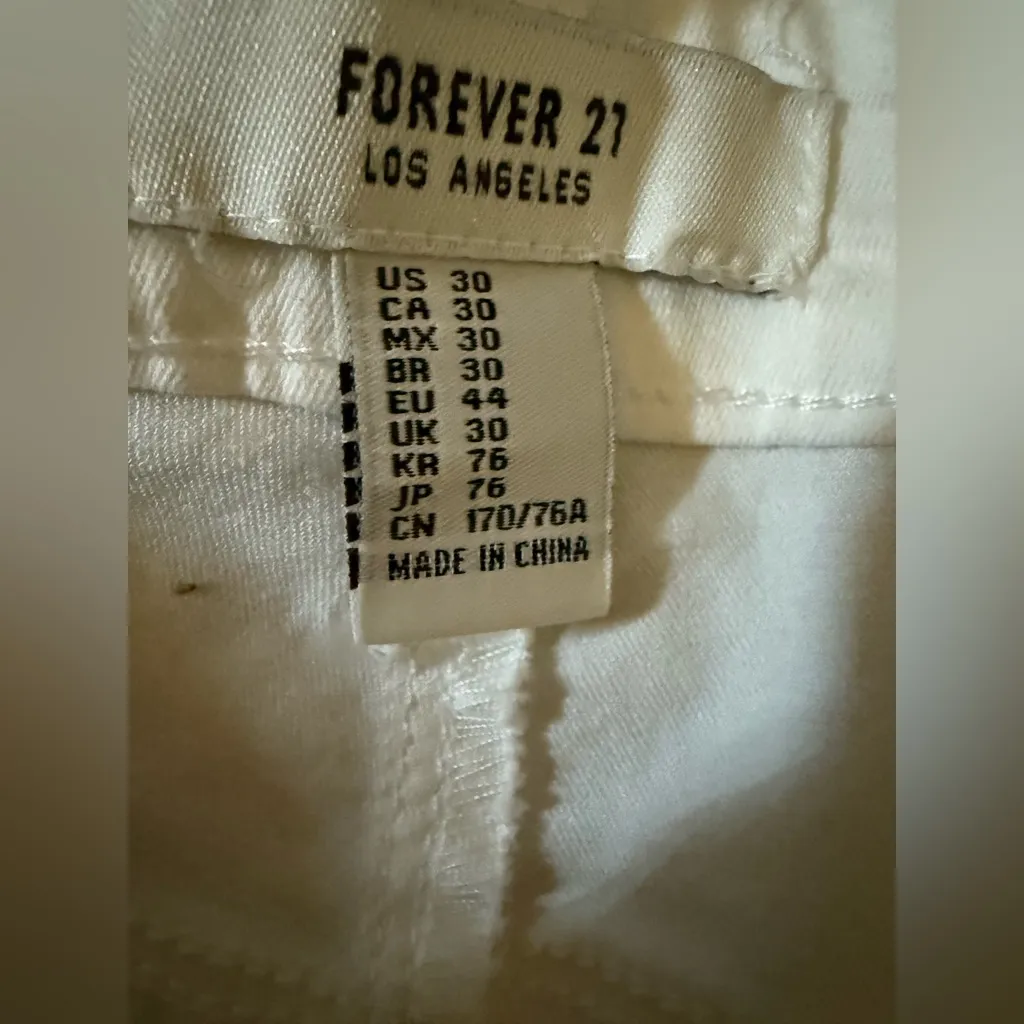 Forever 21 White Shorts - Image 2