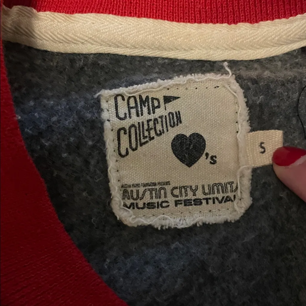 Austin City Limits Music Festival Retro Style Gray Sweatshirt, Size Small - Image 2