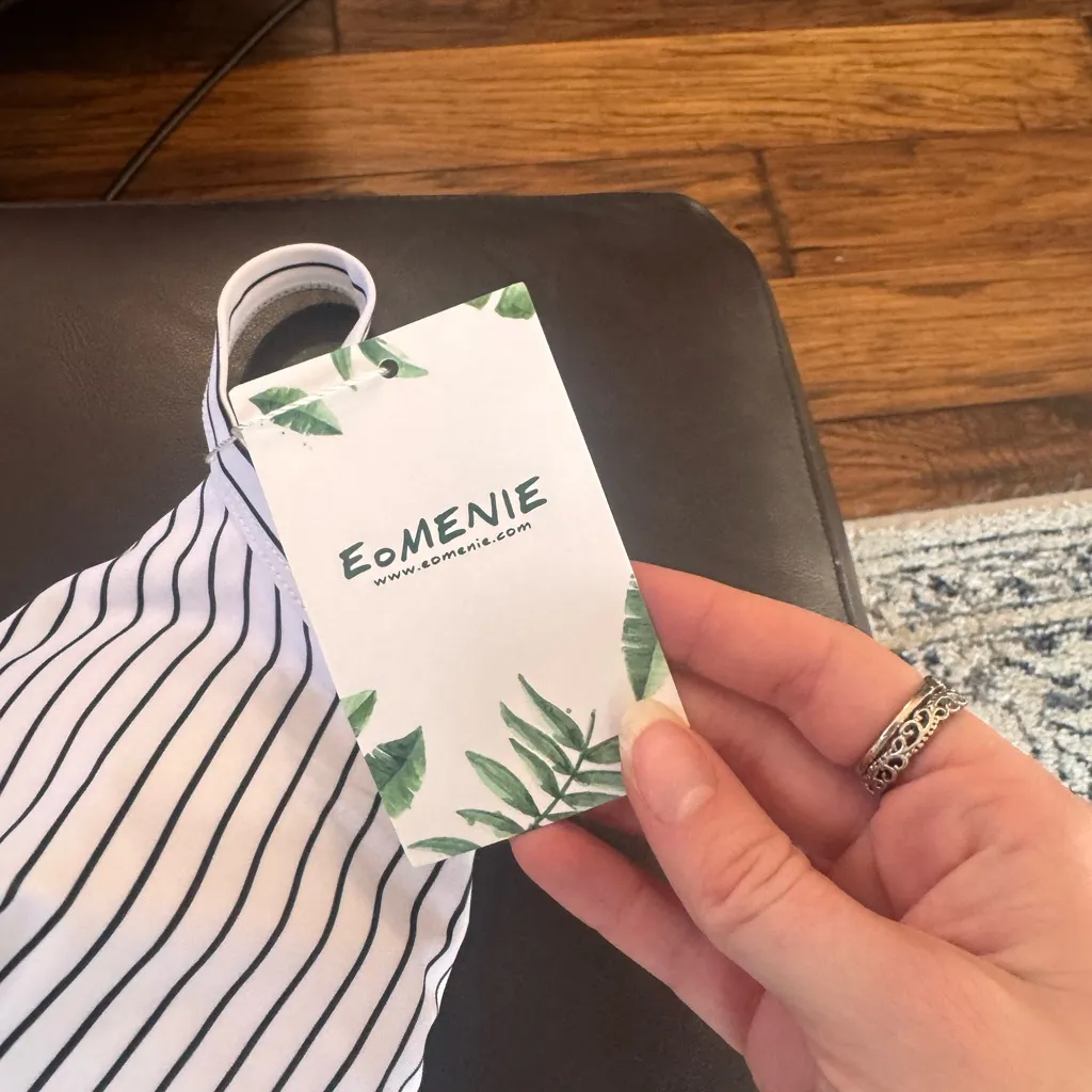 Elegant Striped Blue Women's One Piece Swimsuit - Image 2