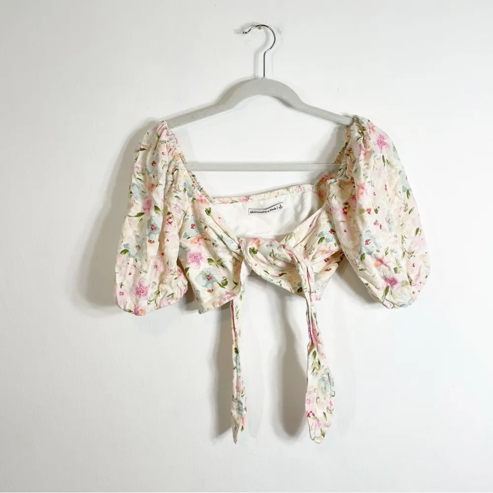 Abercrombie and Fitch Tie Front Linen Blend Puff Sleeve Crop Top Floral Small - Image 2