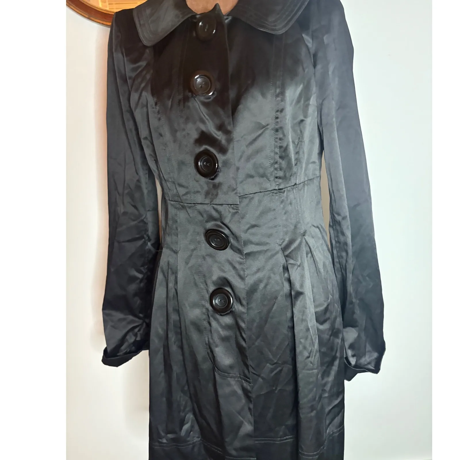 I.N. San Francisco Women's Black Satin Collared Button Front Trench Coat M - Image 2