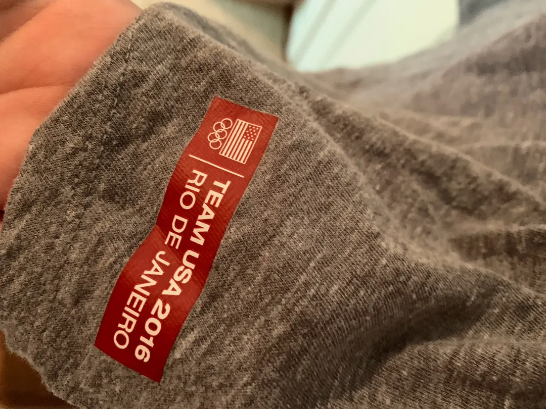 Official 2016 Olympics Workout Tank Gray Size M - Image 3