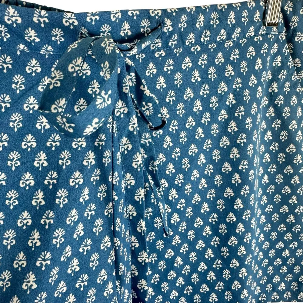Haute Hippie Blue White Drawstring Waist Lightweight Satin Pajama Shorts Size M - Image 4