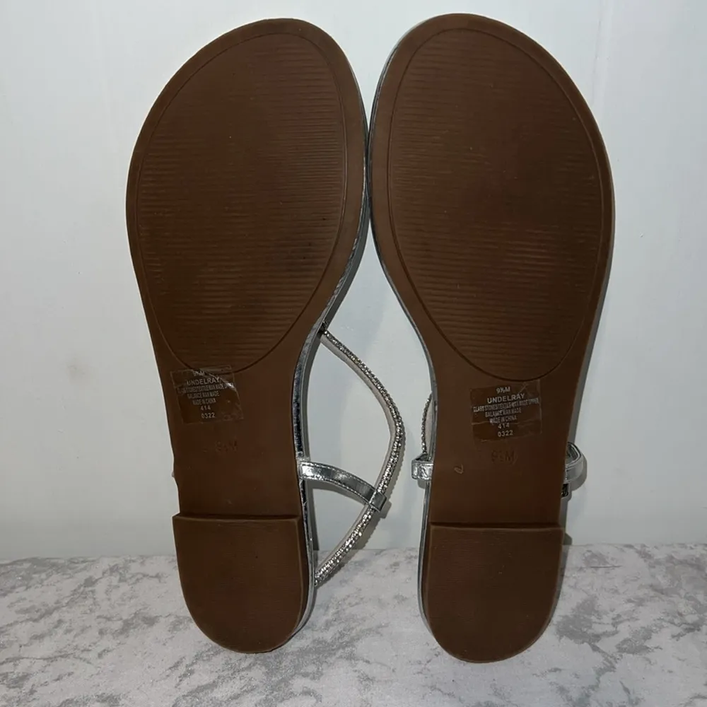 New Unisa Silver Sparkle Flat Sandals Undelray - Image 6