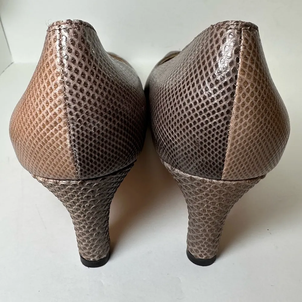 New Never Worn Salvatore Ferragamo Snakeskin Pumps Heels Leather Made Italy 8.5 - Image 8