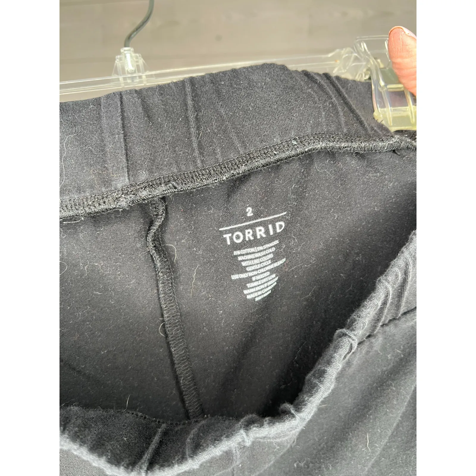 Torrid  black capri activewear leggings Size 2 (2X) - Image 4