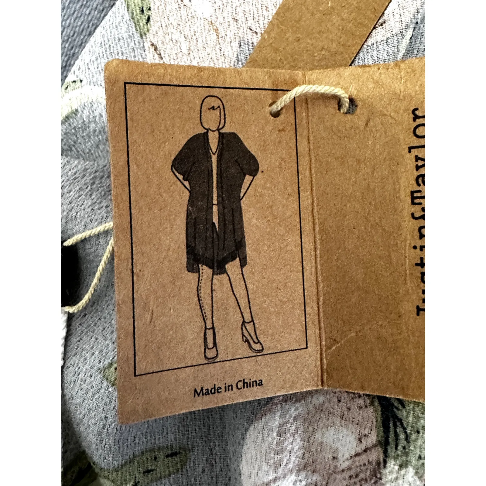 Justin & Taylor Cardigan 3 Ways Wrap Floral Print Short Sleeve Multicolor OS NWT Blue Size L - Image 9