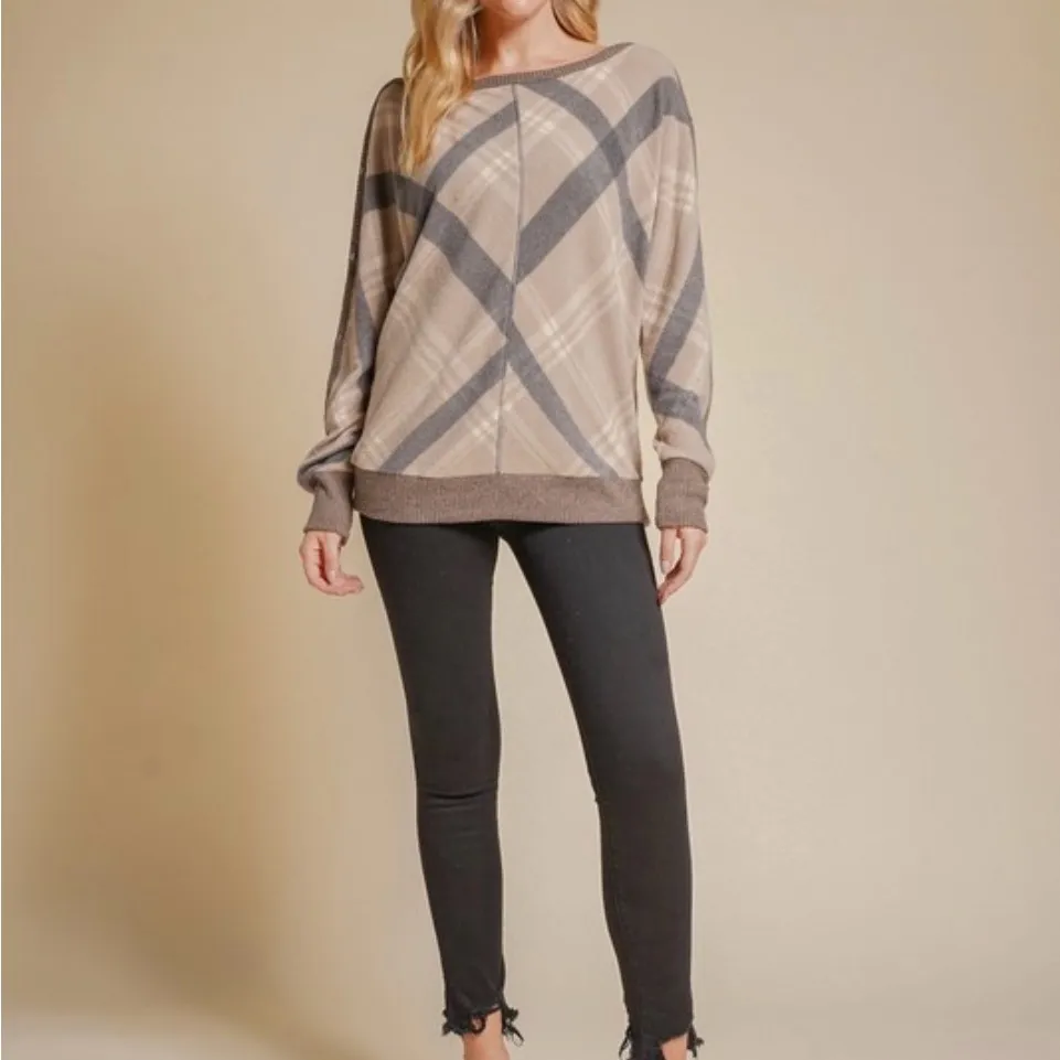 Boat Neck Snap Button Down Check
Print Brushed Top - Image 4