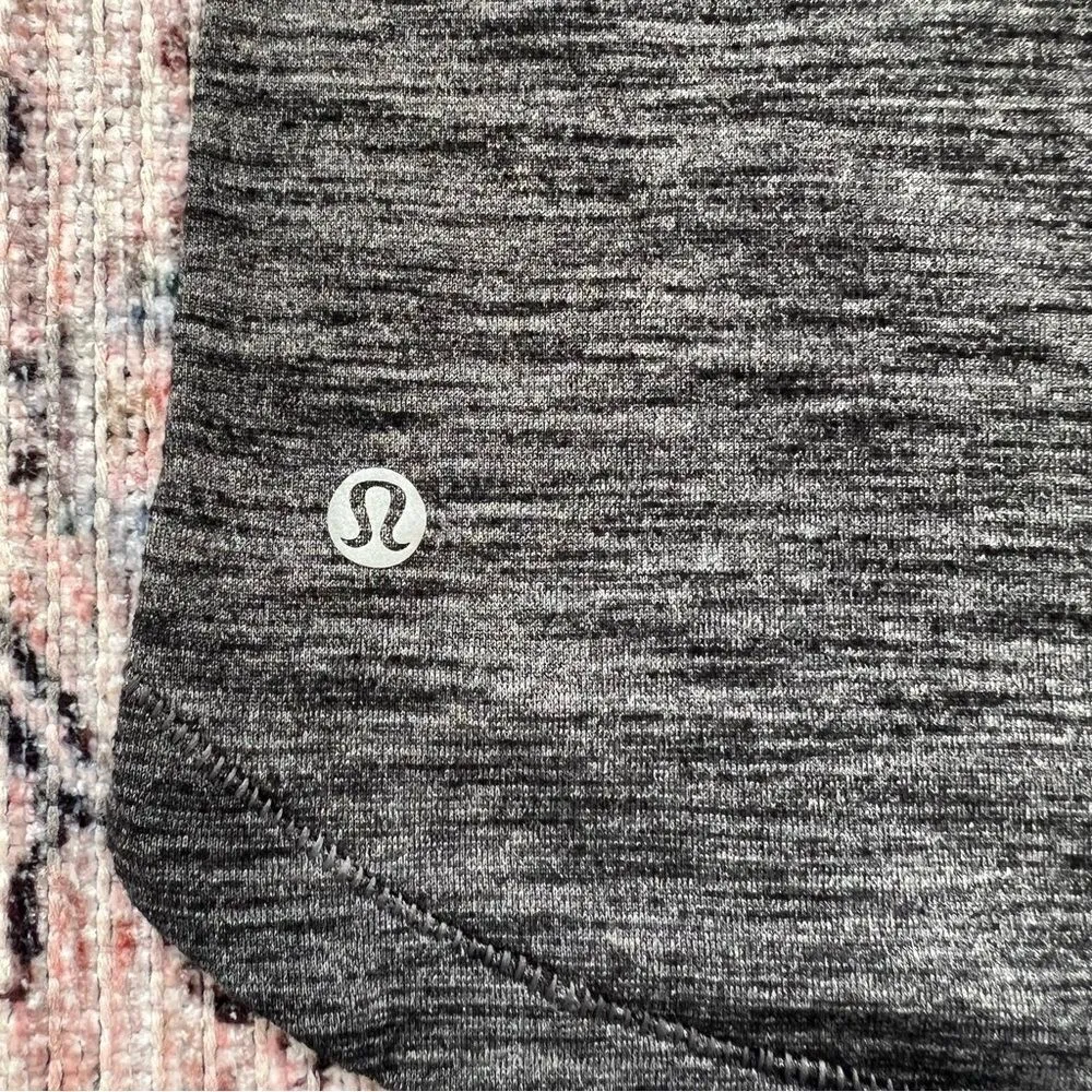 Lululemon What the Sport Short Sleeve V-Neck Tee Heathered Black & Grey Small - Image 12