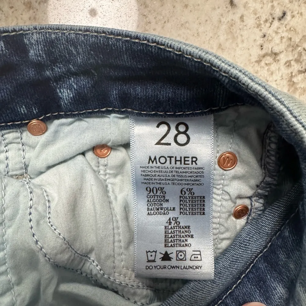 Mother Looker Ankle Fray 28 Dog Gone It Blue - Image 6