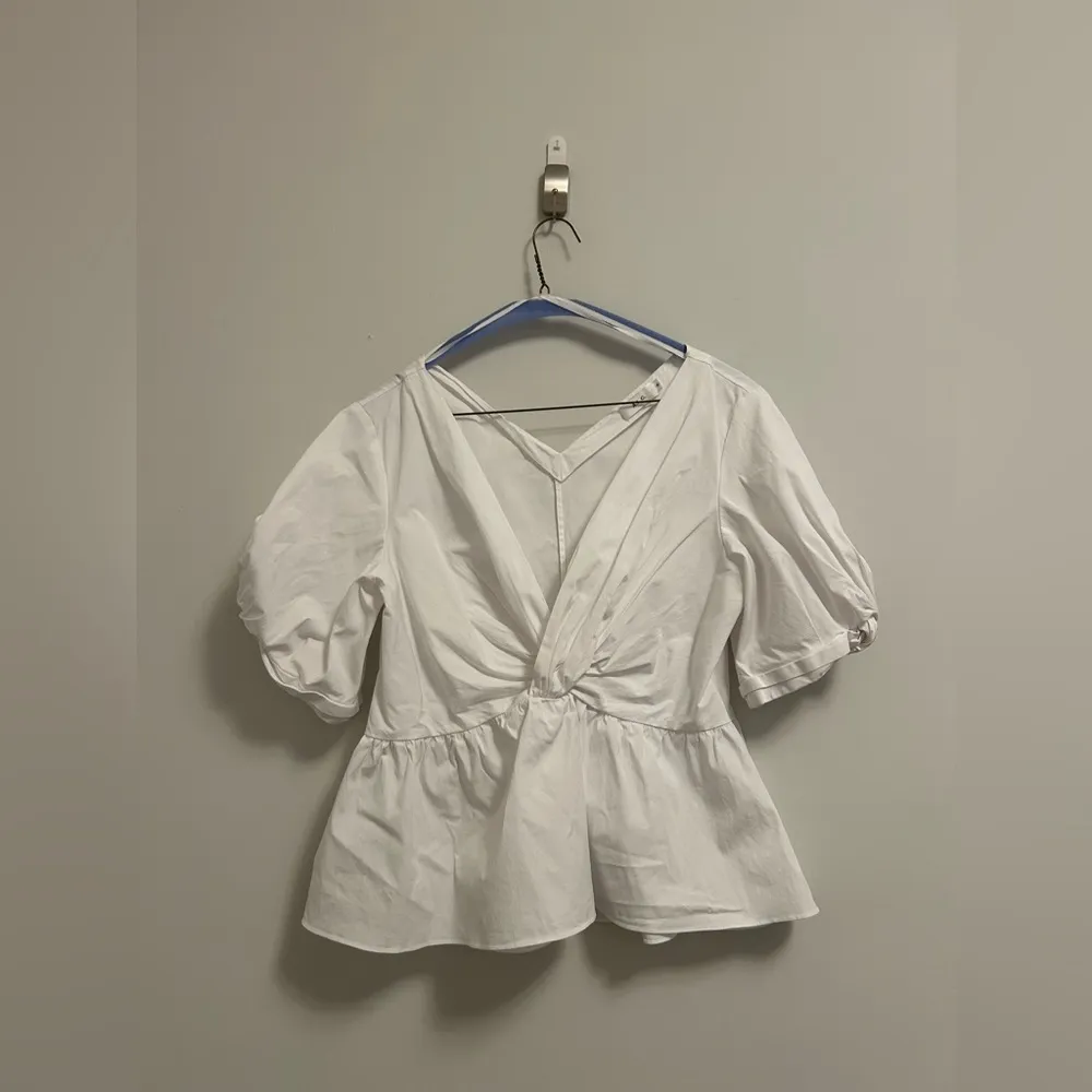 A.L.C. Moritz Top in White size 8 - Image 3