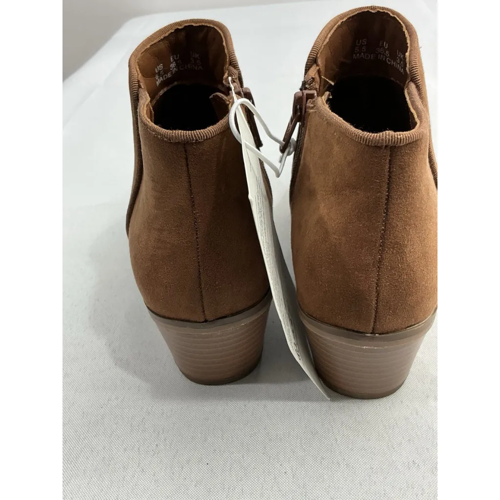 Womans Amazon Essentials Booties 6.5 Brown Side Zip Block Heel Almond Toe NWT - Image 5