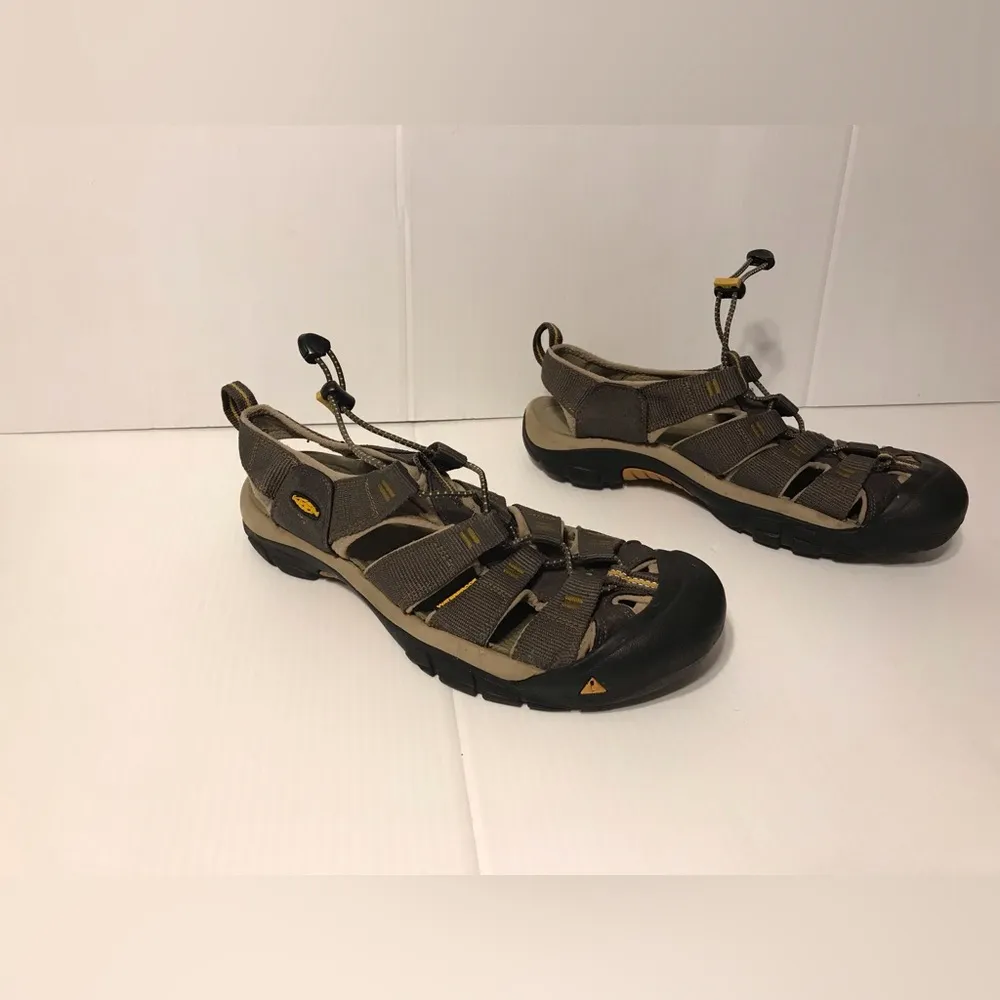 Keen Newport hiking trail water sandals women size 9.5 - Image 2