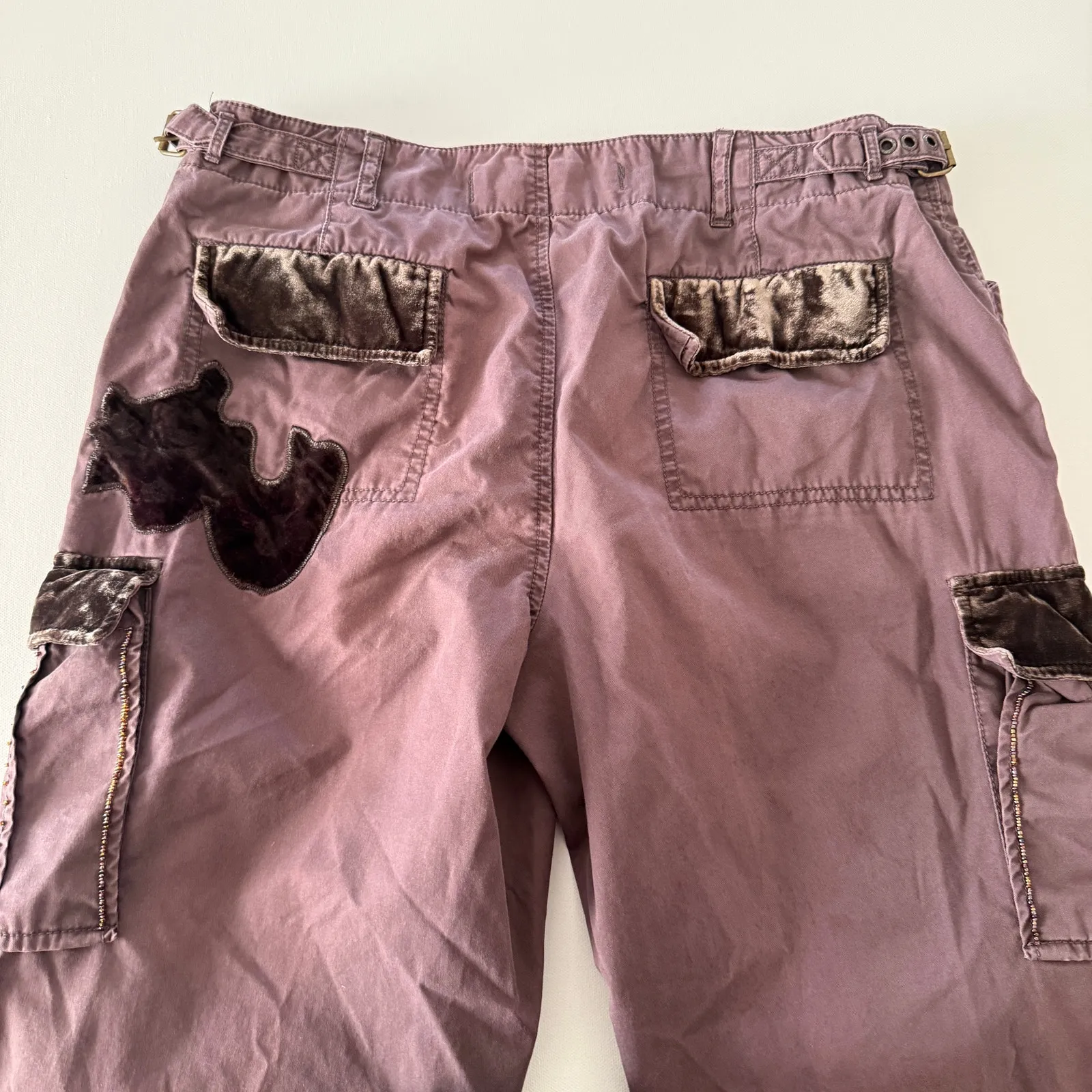 Y2K Vintage EXPRESS | Purple Velvet Accent Baggy Convertible Cargo Pants | 10 - Image 7
