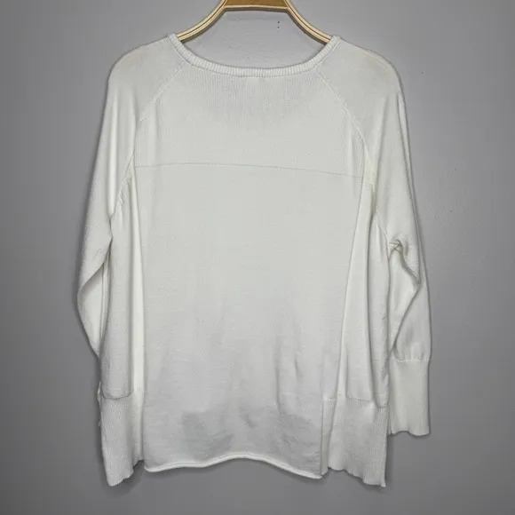 Lisa Todd Sweater Size Medium White Pullover Long Sleeve Scoop Neck High Low - Image 6
