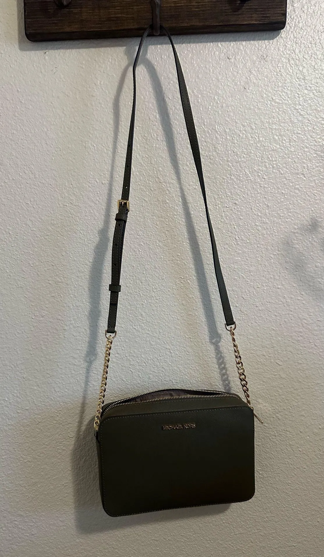Michael Kors Purse Crossbody - Image 2