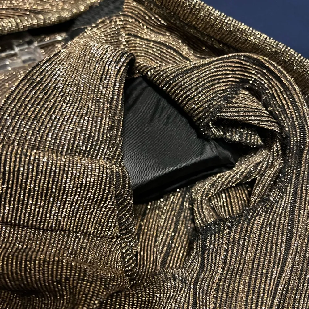 John Roberts gold shimmer top. Great for New Year’s party. Connected tan… Size undefined - Image 5