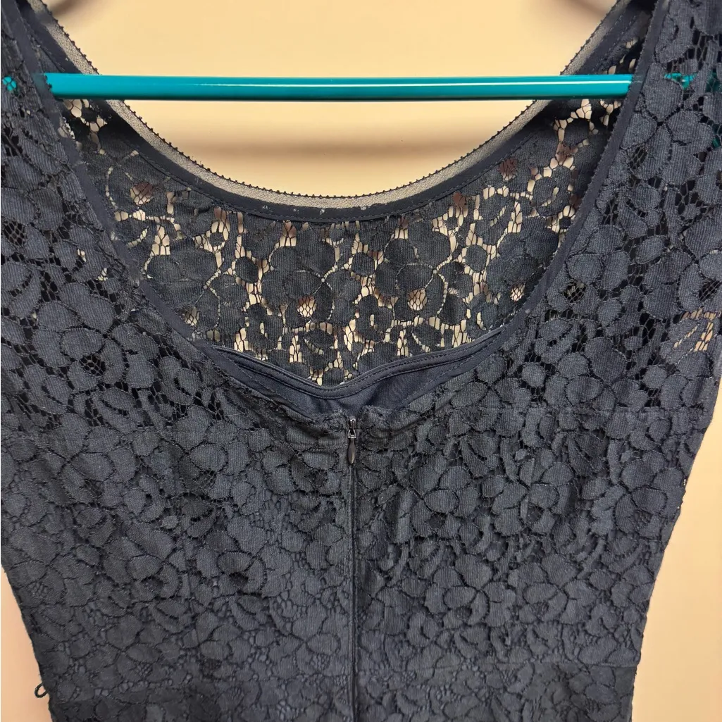 White House Black Market‎ Navy Lace Mini Dress - Image 7